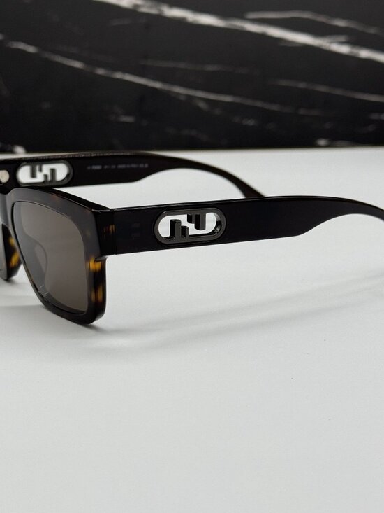 NEW FENDI FE40107I 52E SUNGLASSES HAVANA UNISEX EYEWEAR FENDI